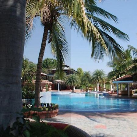 Pragati Resorts Kundakal Buitenkant foto