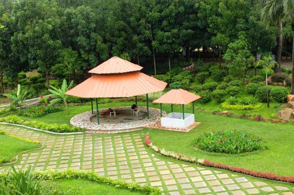 Pragati Resorts Kundakal Buitenkant foto